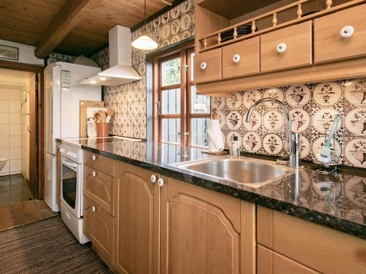 4 Person Holiday Home In Mesinge Екстер'єр фото