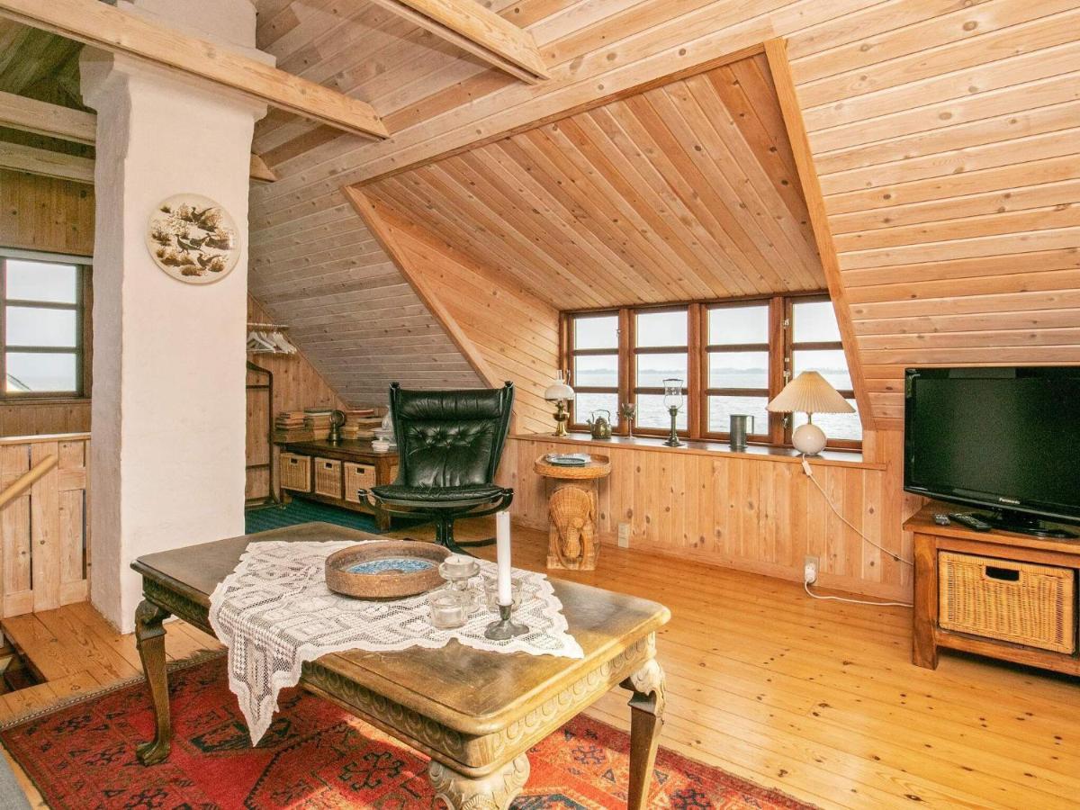 4 Person Holiday Home In Mesinge Екстер'єр фото